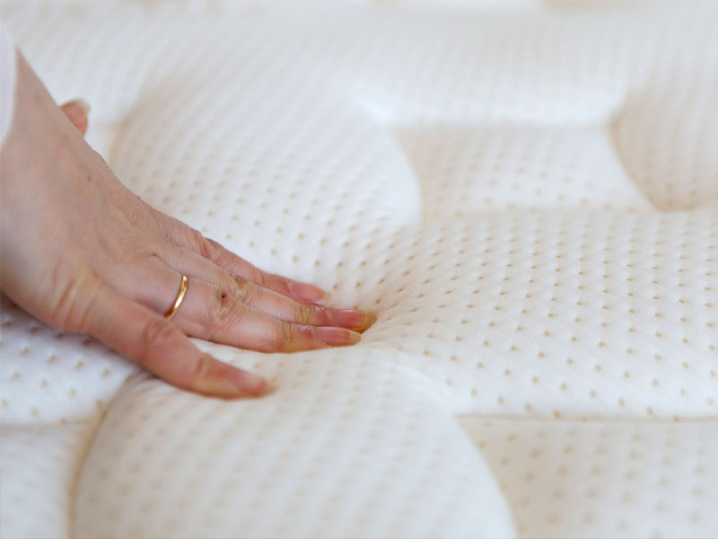 σκληρο στρωμα υπνου