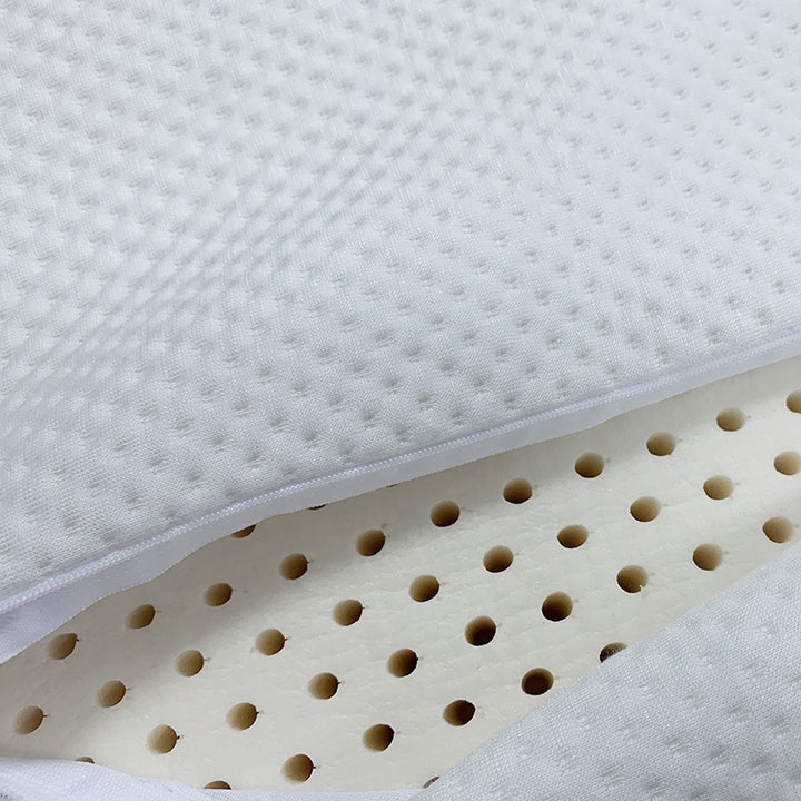 deltastrom-latex-pillow